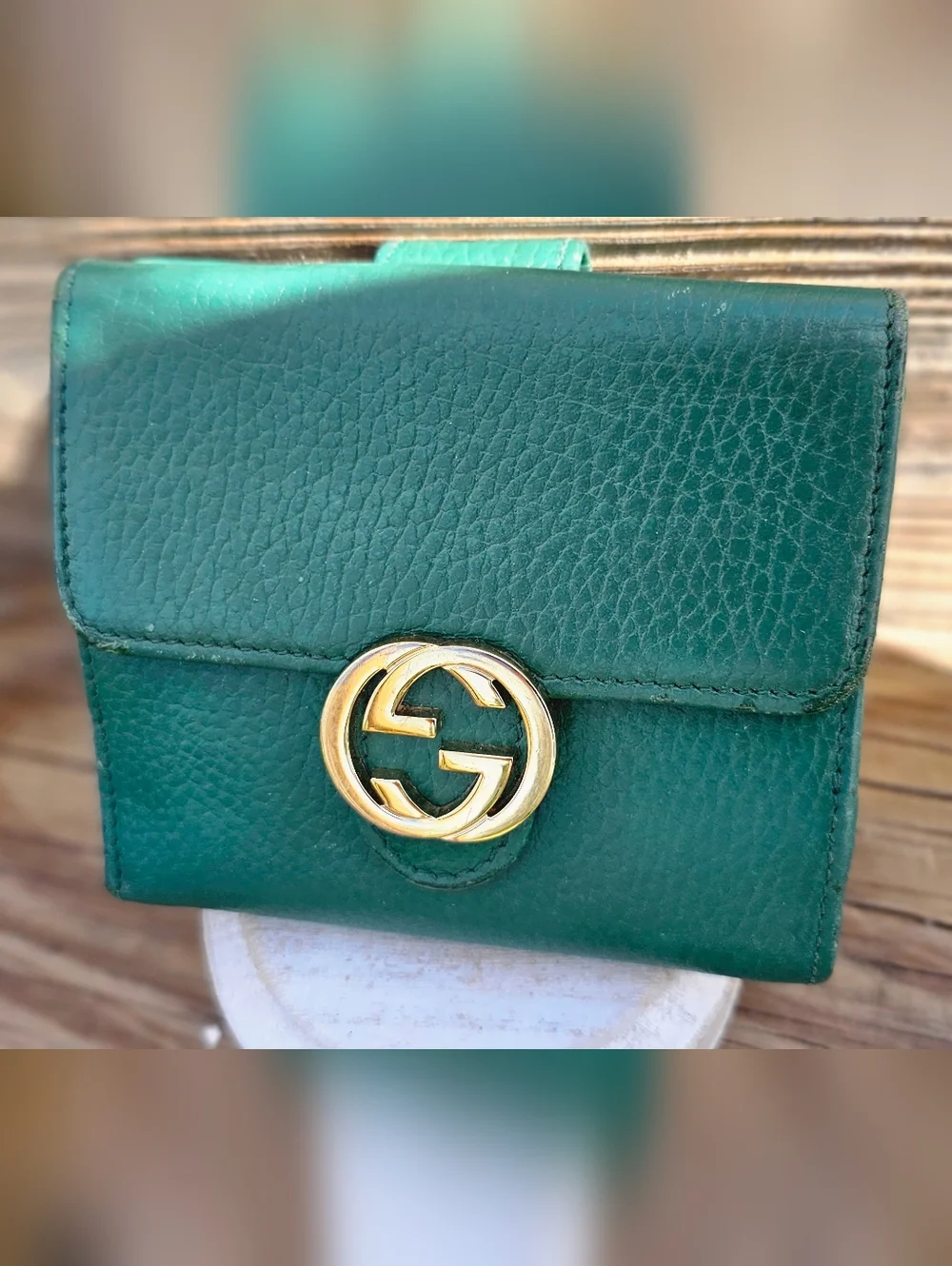 Gucci Interlocking G Leather bifold wallet. - Picture 1 of 6
